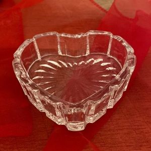 Glass heart jewelry dish